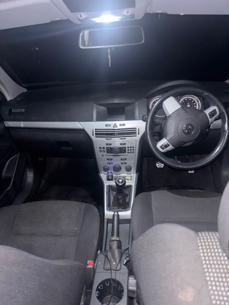 Vauxhall, ASTRA, Hatchback, 2008, Manual, 1796 (cc), 5 doors