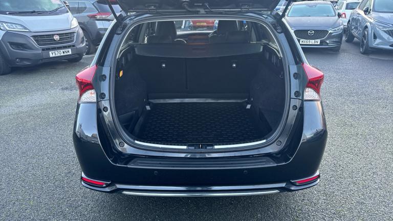 2018 Toyota Auris 1.8 Hybrid Excel TSS 5dr CVT [Leather] Hybrid Estate Estate Hybrid Automatic