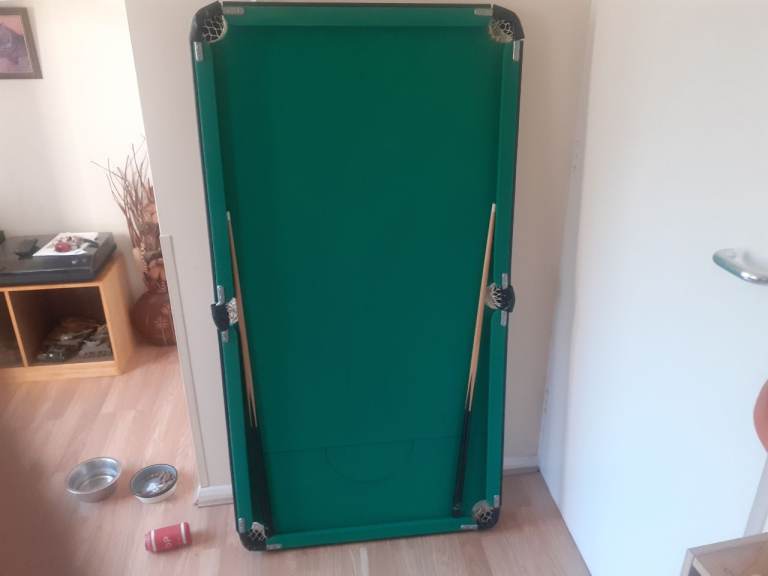 Green Pool Snooker Table with Cues – Good Condition