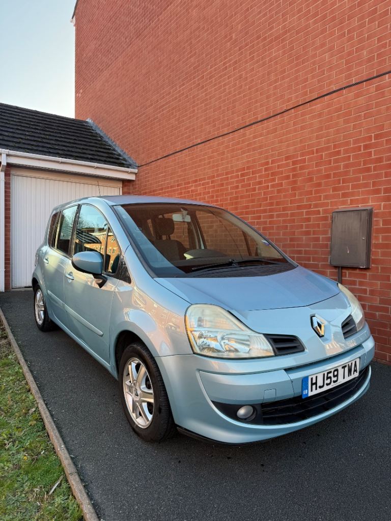 Renault, GRAND MODUS, Hatchback, 2009, Manual, 1149 (cc), 5 doors