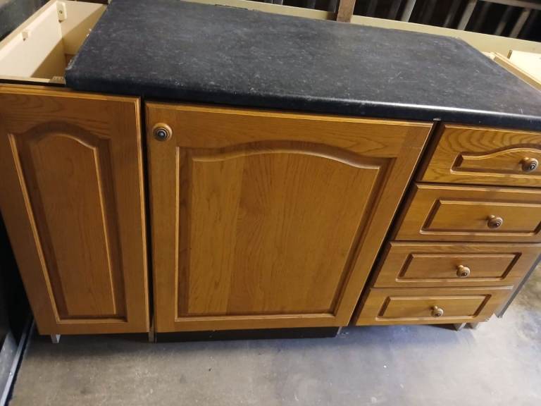 Kitchen units