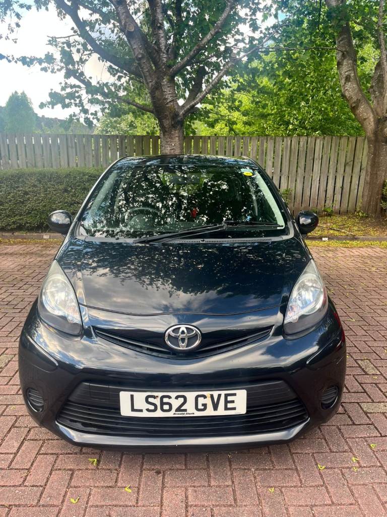 Toyota, AYGO, Hatchback, 2012, Manual, 998 (cc), 5 doors