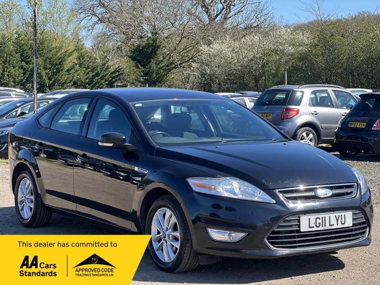 2011 Ford Mondeo 2.0 TDCi Zetec Euro 5 5dr HATCHBACK Diesel Manual