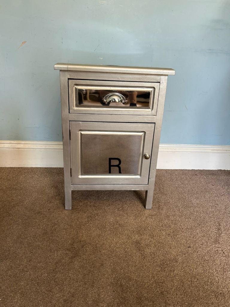 1 Painted Grey Mirrored Bedside Drawer and Cupboard  H23.5in/60cm W16.5in/42cm D12.5in/31cm  C622
