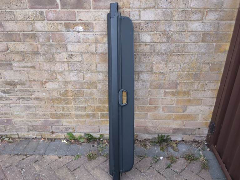 BMW Parcel Holder