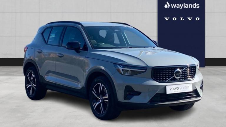 2023 Volvo XC40 Plus, B4 Mild hybrid, Petrol, Dark Estate Petrol Automatic