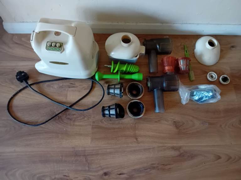 Matstone 6-in-1 Masticating Juicer