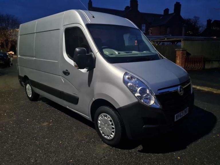Outstanding Van September 2013 Vauxhall Movano F3500 L2 H2 2.3 Diesel Medium Wheel Base Medium Roof 