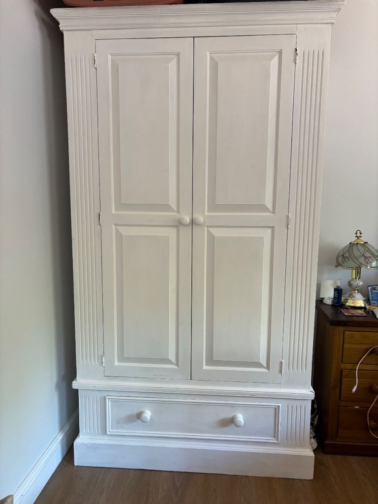 Lovely strong white wardrobe(REDUCED)