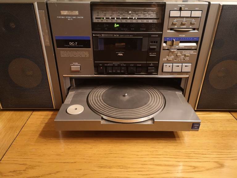 Vintage JVC DC7 Portable Stereo Disc Centre.