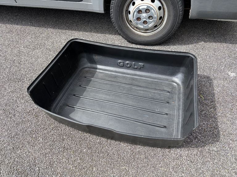 VW Golf Boot Tray