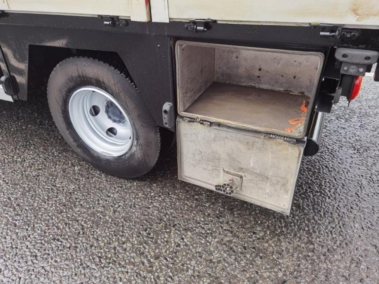 2017 DAF LF 150 4X2 with 13ft dropside body