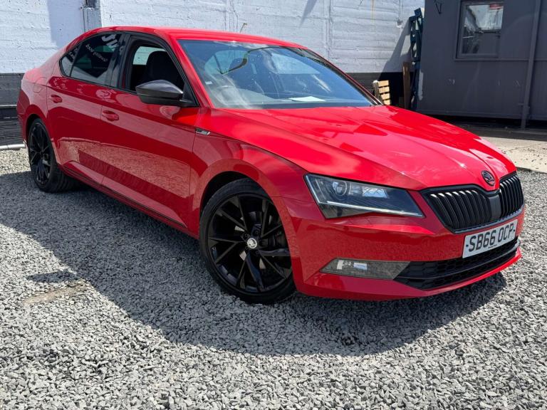 2016 Skoda Superb 2.0 TDI SportLine Hatchback 5dr Diesel DSG Auto 6Spd Euro 6 (s/s) (150 ps) Hatc...