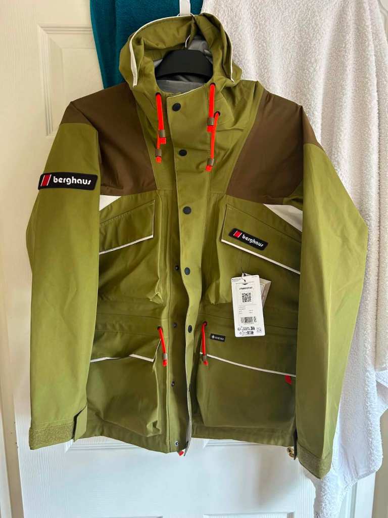 Berghaus Trango Gore-Tex Jacket (Brand new) Cost £340 Size Small