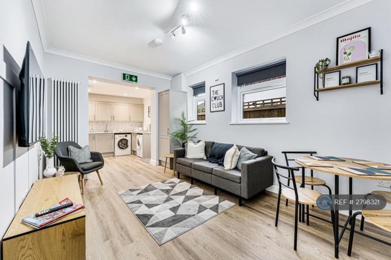 1 bedroom in Hood Lane, Warrington, WA5 (#2798321)