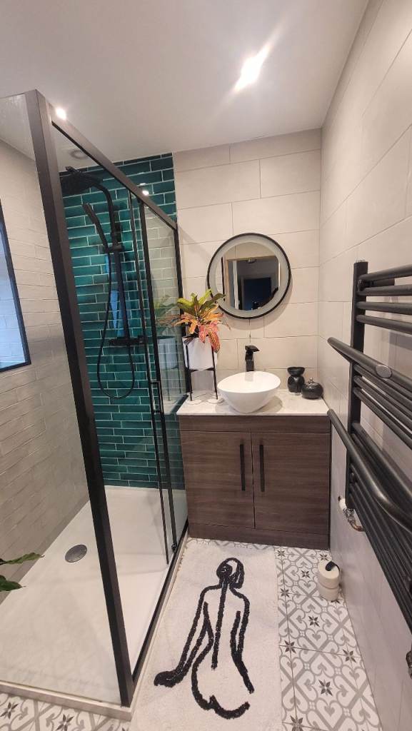 Big double room in house ( NP199HZ)where you can relax.