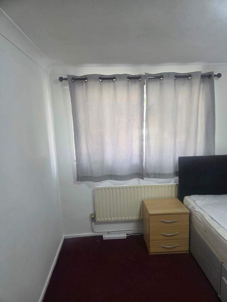 Double Room to rent in Harlow