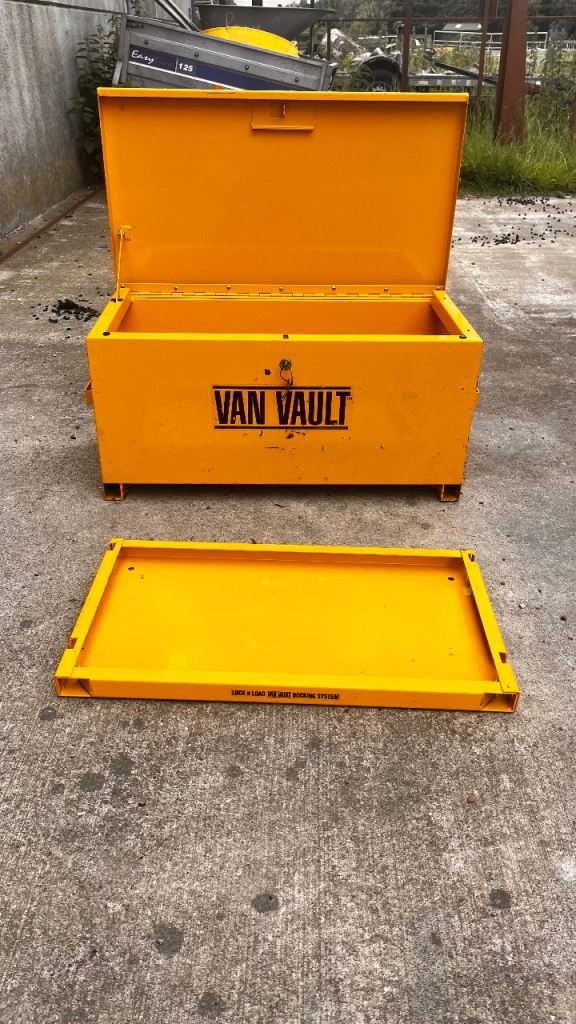 Van vault 