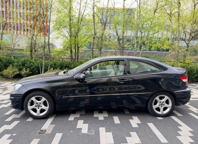 2009 Mercedes-Benz CLC Class CLC 180K SE 3dr Auto COUPE Petrol Automatic