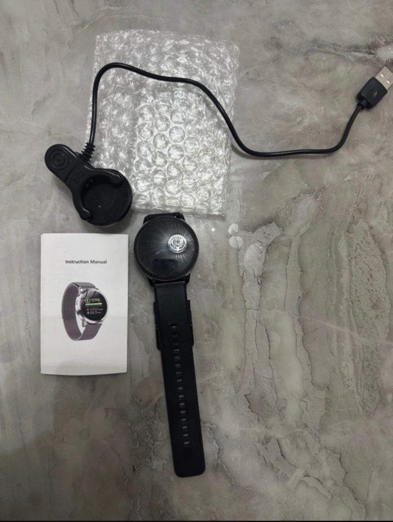 Smart Watch with Charger and Manual – As Good As New