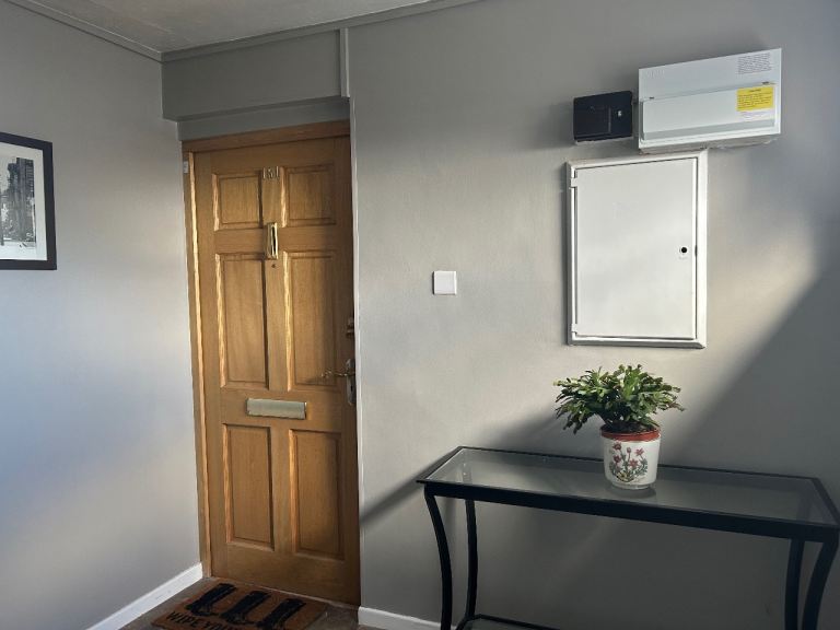 Flat for rent on glenwood