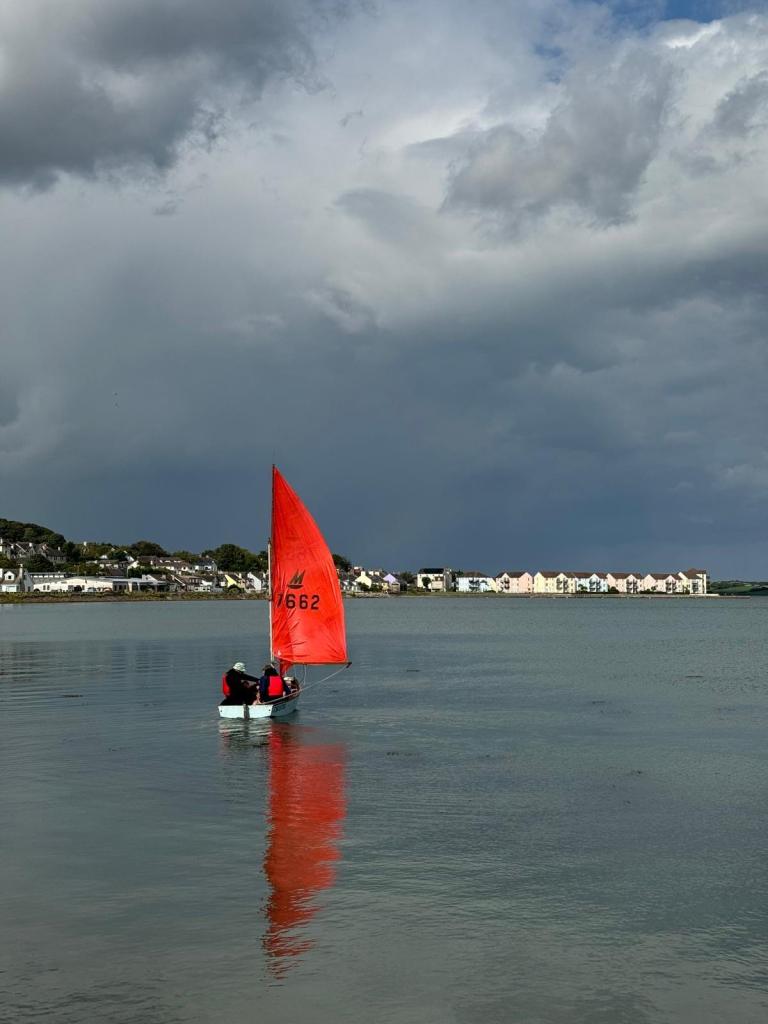 Sailing boat Mirror dingy