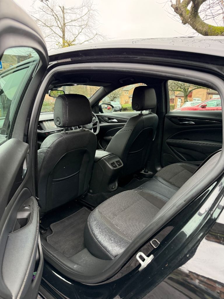 Vauxhall, INSIGNIA, Hatchback, 2019, Manual, 1490 (cc), 5 doors