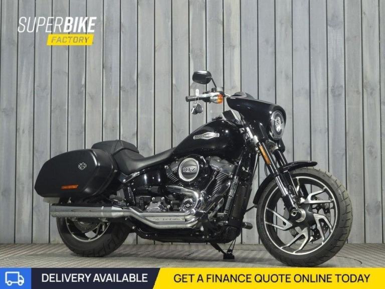 2018 68 HARLEY-DAVIDSON SOFTAIL FLSB SPORT GLIDE 1745