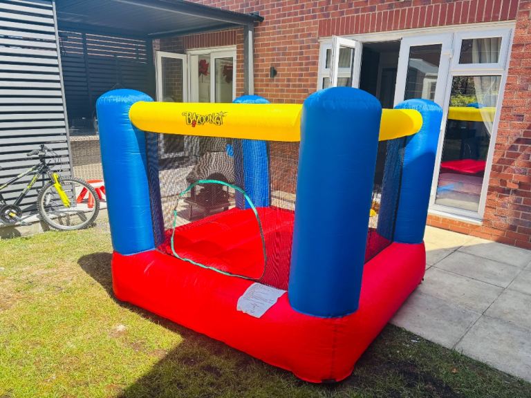 6ft bouncy castle 
