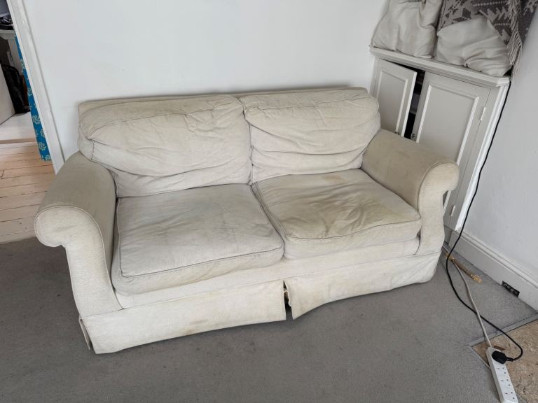 FREE Comfy Laura Ashley 2-Seater Must Go ASAP