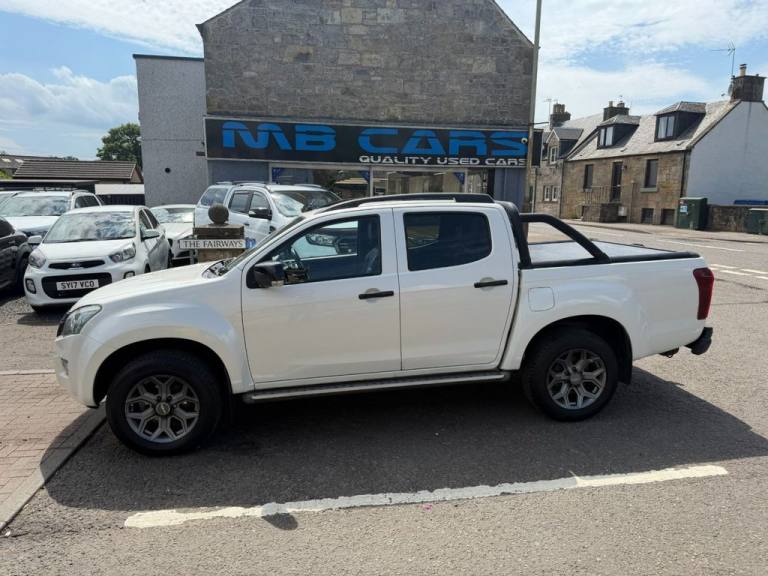 2015 Isuzu D-Max 2.5 TD Blade Pickup 4dr Diesel Manual 4x4 (192 g/km, 161 bhp) PICK UP Diesel Manual