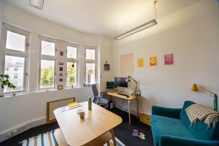 Office | Creative Space | Beauty Room | Workspace | Commercial Unit in Hackney Central E8