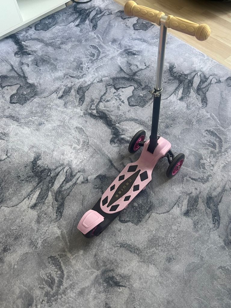 Micro Pink Three-Wheel Kids Scooter – Good Condition