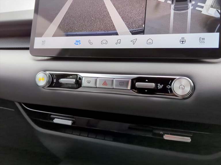 2025 MG MGS5 170kW Trophy EV Long Range 64kWh 5dr Auto HATCHBACK ELECTRIC Automatic