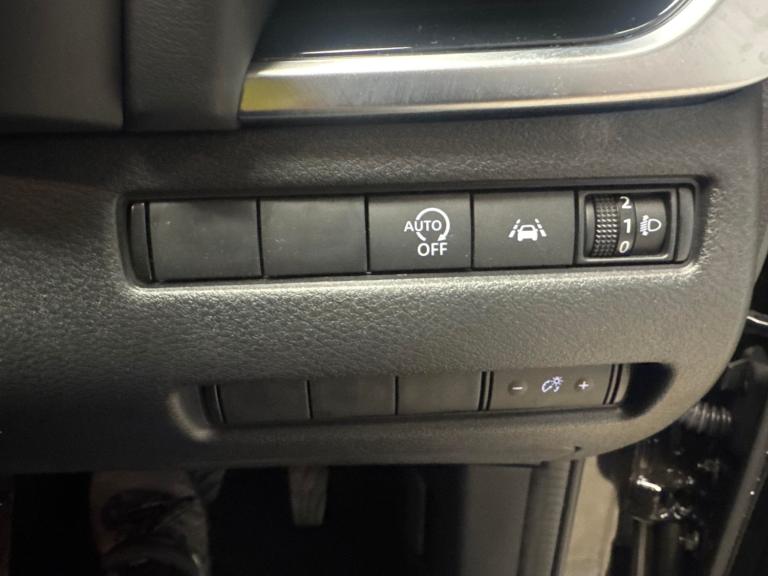 2022 Nissan Qashqai 1.3 DIG-T MHEV N-Connecta SUV 5dr Petrol Hybrid XTRON 4WD Euro 6 (s/s) (158 S...