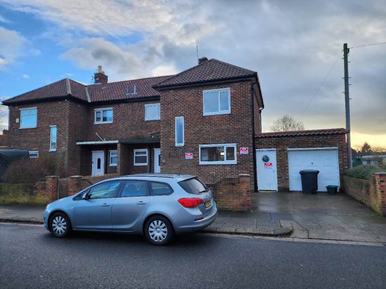 Semi Detached 3 Bedroom House in Darlington 