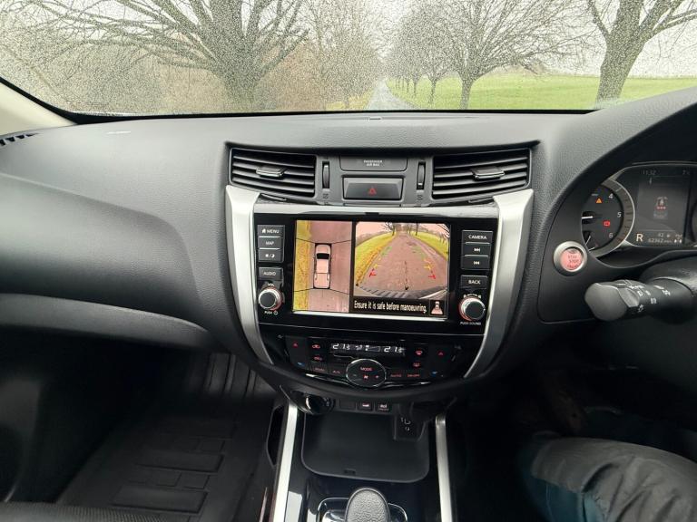 2021 Nissan Navara Double Cab Pick Up Tekna 2.3dCi 190 TT 4WD Auto PICK UP Diesel Automatic