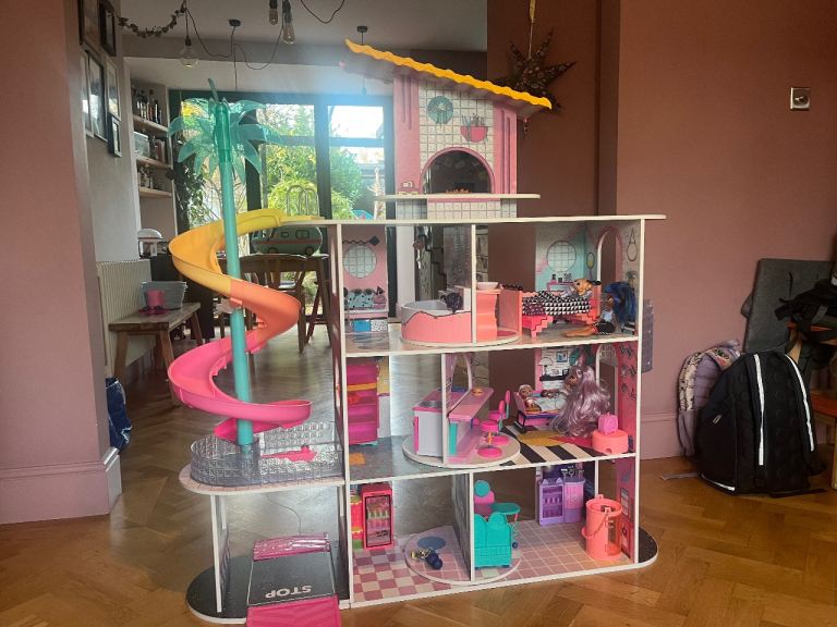 Lol Doll House and Campervan combo