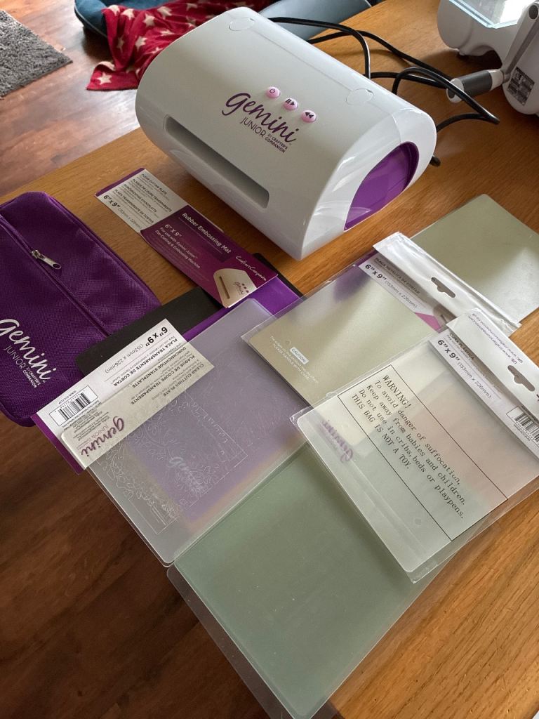 Gemini Junior Die-Cutting and Embossing Machine - Good Condition