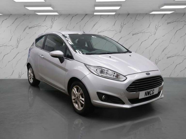 2015 Ford Fiesta 1.25 Zetec Hatchback 3dr Petrol Manual Euro 6 (82 ps) Hatchback Petrol Manual