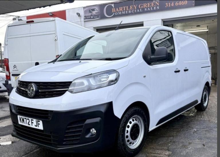 VAUXHALL VIVARO 1.5 VIVARO Dynamic 1.5D 120 M6 L1H1 2700 Panel Van 2023