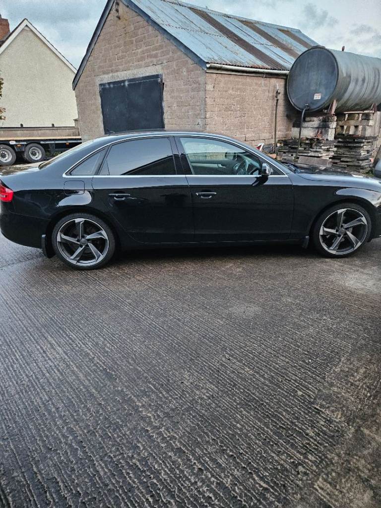 Audi, A4, Saloon, 2014, Manual, 1968 (cc), 4 doors