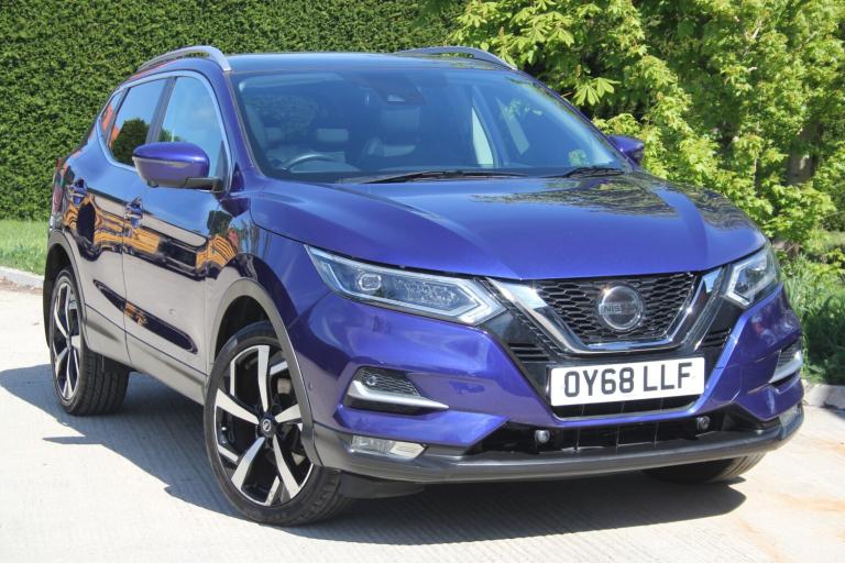 2018 Nissan Qashqai 1.6 DiG-T Tekna  HATCHBACK Petrol Manual