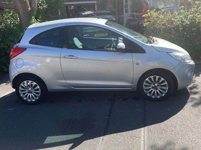 Ford, KA, Hatchback, 2012, Manual, 1242 (cc), 3 doors