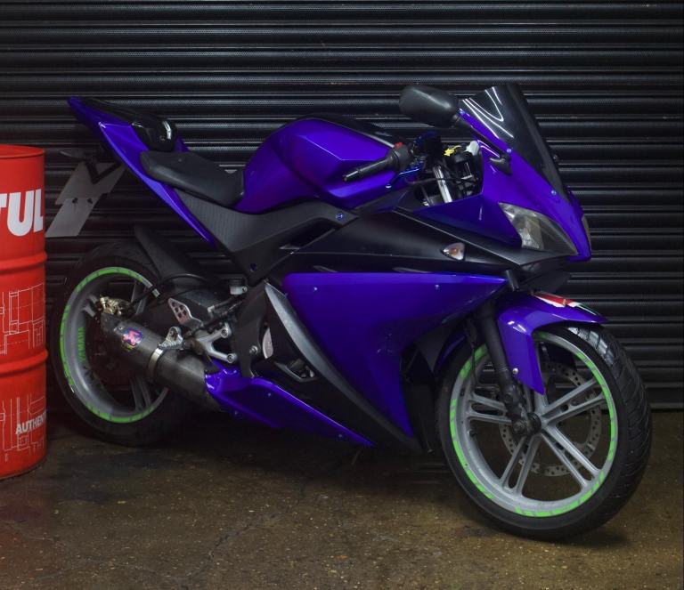 Yamaha YZF R125 NOT CBR 125 RC125 R 125 