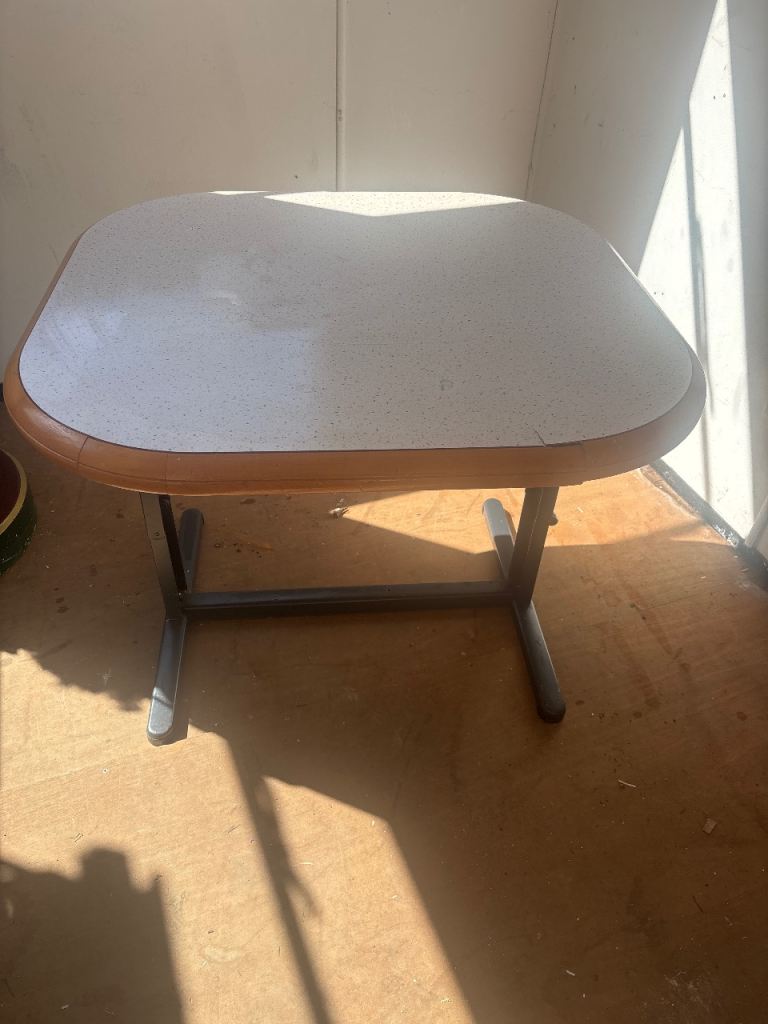 Caravan/camper table 