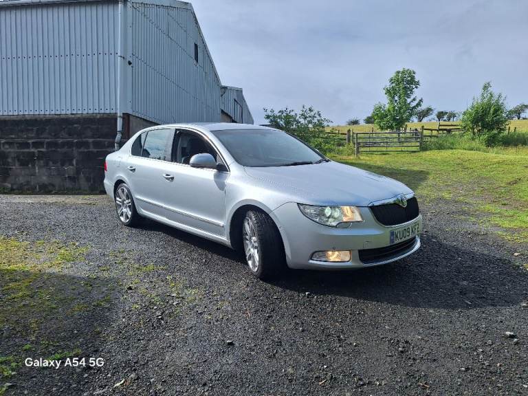 Skoda, SUPERB, Hatchback, 2009, Manual, 1968 (cc), 5 doors