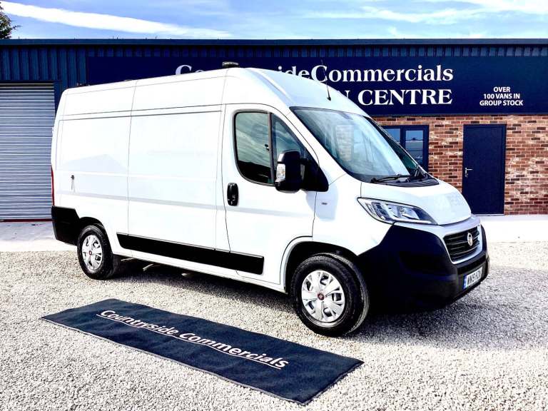 2019 Fiat Ducato 2.0D MULTIJET 115BHP / MEDIUM WHEEL BASE / HIGH ROOF / ONBOARD WORKSHOP PANEL VA...