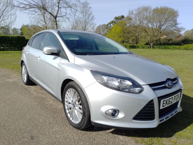 FORD FOCUS 1.0 T EcoBoost Zetec 2012