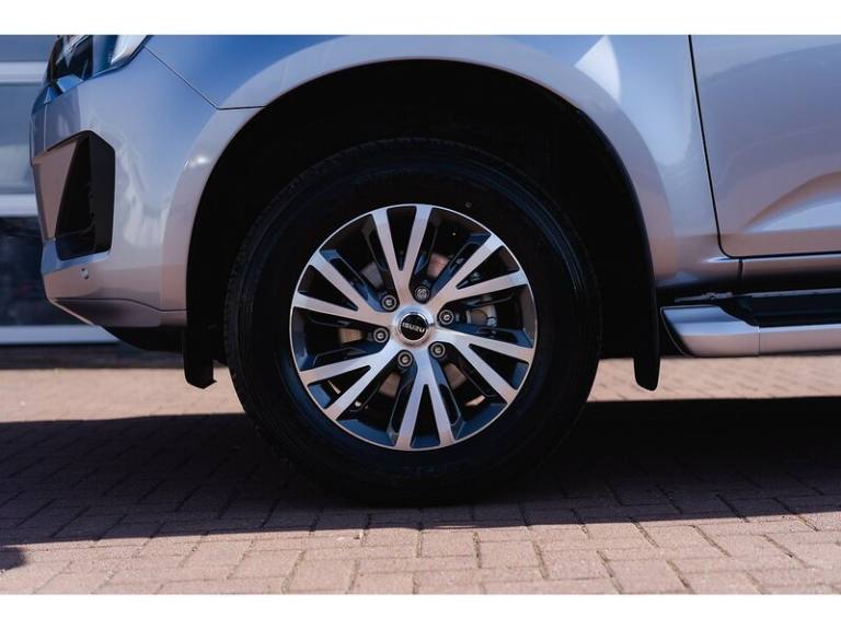  Isuzu D-Max DL40 Dcb Pick Up Diesel Automatic